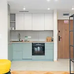 Stachiewicza Homely By Bookinghost Appartement