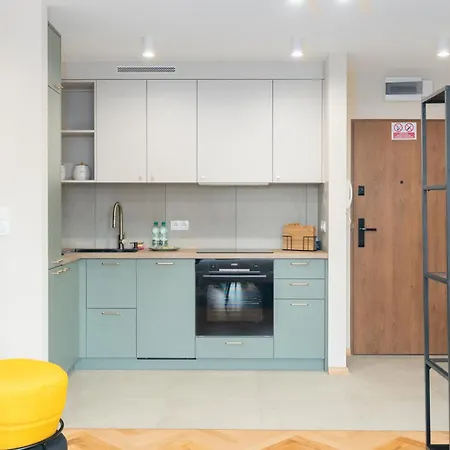 Stachiewicza Homely By Bookinghost Apartment